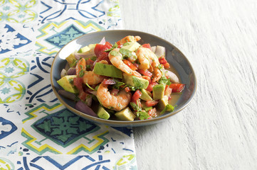 Ceviche con camarones - shrimp ceviche