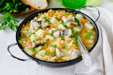 Pea soup with smoked mackerel