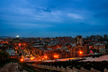 Obraz premium Evening in Yerevan, Armenia from Cascade
