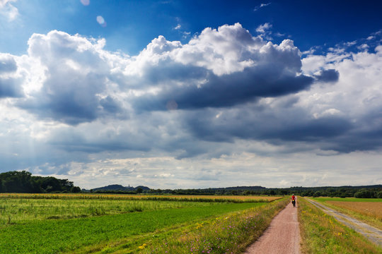Deich , Fahrradweg, Landschaft, Siegaue, Fluss Sieg, Hennef-Sieg