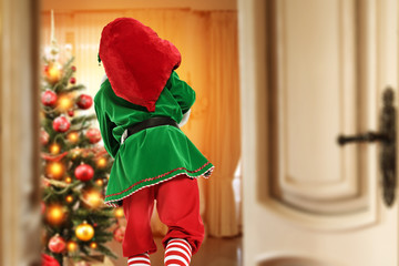 elf and xmas time 