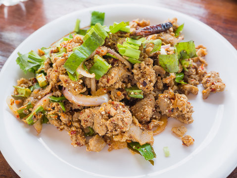 duck mince with spicy taste, Thai food (Larb ped)