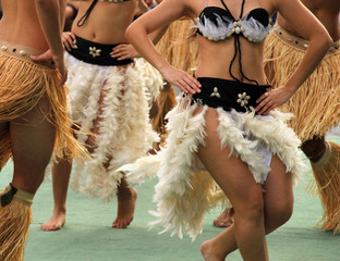 Obraz premium Danza tradicional de la Isla de Pascua