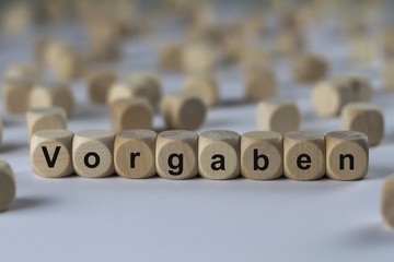 Vorgaben - Holzwürfel mit Buchstaben