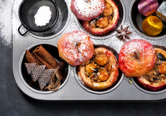 Christmas baked apples