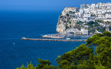 Fototapeta na wymiar Gargano coast: bay of Rodi garganico.-(Apulia) ITALY-Panoramic view of the old city.