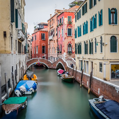 Vernice in slow motion