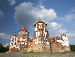 Fototapeta na wymiar ancient fortress, Belarus