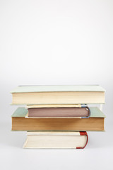 Bücherstapel mit Textfreiraum