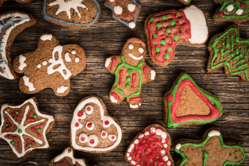 Gingerbread men Christmas decor