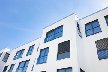 Immobilie / weißes Haus