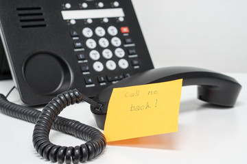 calling back message on headset of IP phone