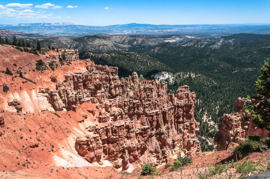 View of Bryce Canyon National Park from Ponderosa Point, Utah
