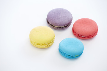 Obraz na płótnie Canvas French colorful macarons