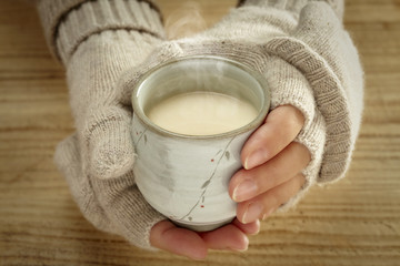 温かい飲み物 甘酒 © ogustudio