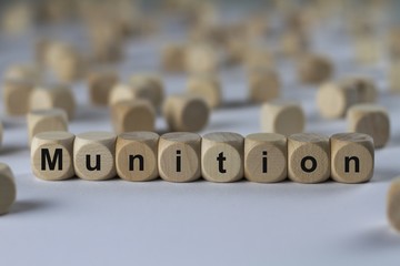 Munition - Holzwürfel mit Buchstaben