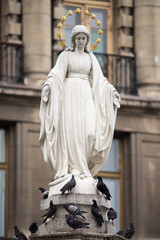 Obraz premium Statue of Virgin Mary.