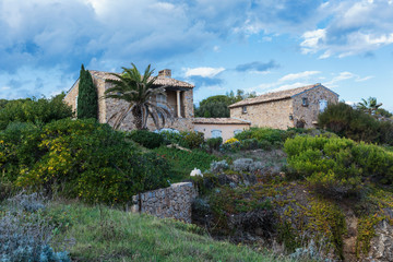 Fototapeta na wymiar Old village house in Provence, France