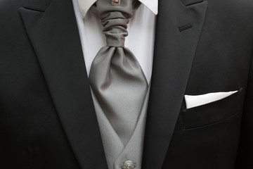 Detalle de traje de hombre