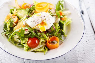 Vegetarian Salad with Poached Egg
