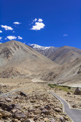 ラダック地方のチャングラ峠