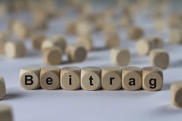Beitrag - Holzwürfel mit Buchstaben
