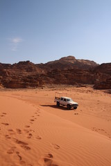 Obraz na płótnie Canvas Wadi Rum 24 Stunden