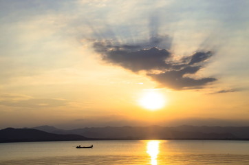 Obraz premium Promienie słońca