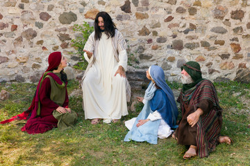 Jesus preaching to the people