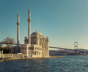 Fototapeta na wymiar Ortakoy Mosque and Bosphorus Bridge in Istanbul, Turkey