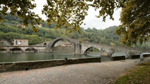 Ponte del Diavolo or Ponte della Maddalena, Borgo a Mozzano, Lucca, Tuscany, Italy, Europe