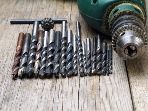 Drill Bits Set And Keyed Chuck