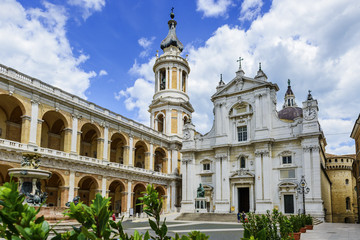 Fototapeta na wymiar Basilica della Santa Casa