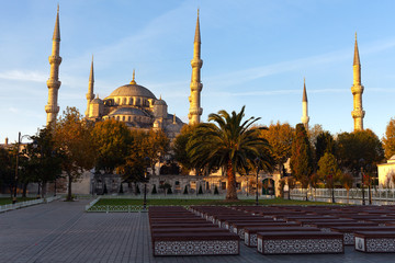 Fototapeta na wymiar Sultan Ahmed Mosque (Blue Mosque), Istanbul, Turkey.