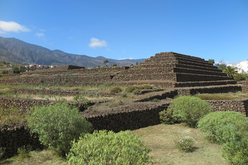 Teneriffa - Die Pyramiden von Güimar © shorty25
