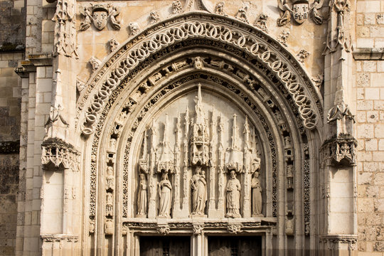 .Church of Sts. Radegund at Poitiers