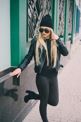 Fototapeta premium beautiful fashion girls outdoor