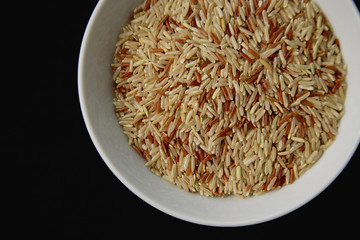 Still life, uncooked rice in a bowl
