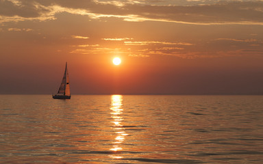 Naklejka na ściany i meble Sunset Lake Ontario Sailing