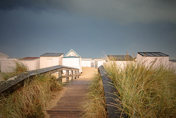 Calais sa plage et ses châlets