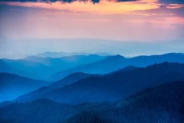 Photo sur Plexiglas Colline Sunset in the mountains