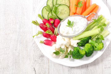 vegetable and dip