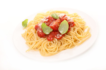 plate of spaghetti with tomato sauce
