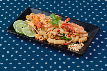 Thai fried macaroni with shrimp , call Pad Thai Macaroni in Thai