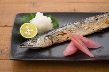 さんまの塩焼き