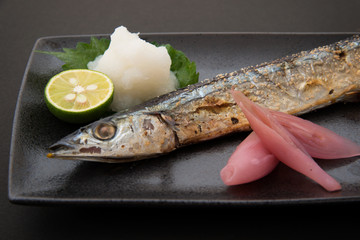 さんまの塩焼き