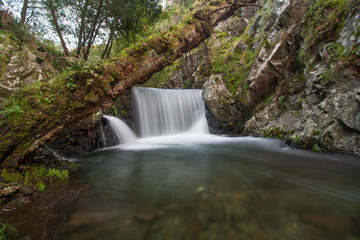 Fototapeta na wymiar Beautiful waterfall in Lousa