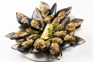 Midye Dolma