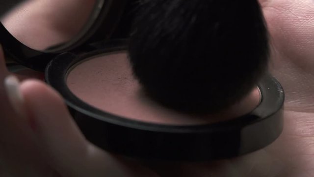 Cette vid&eacute;o traite de stockvideos vapeur makeup kitchen