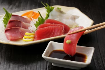 Foto op Canvas メバチマグロの刺身　Sliced raw bigeye tuna © Nishihama